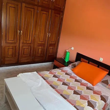 Alquiler Vacacional. A De Casas Apartment *